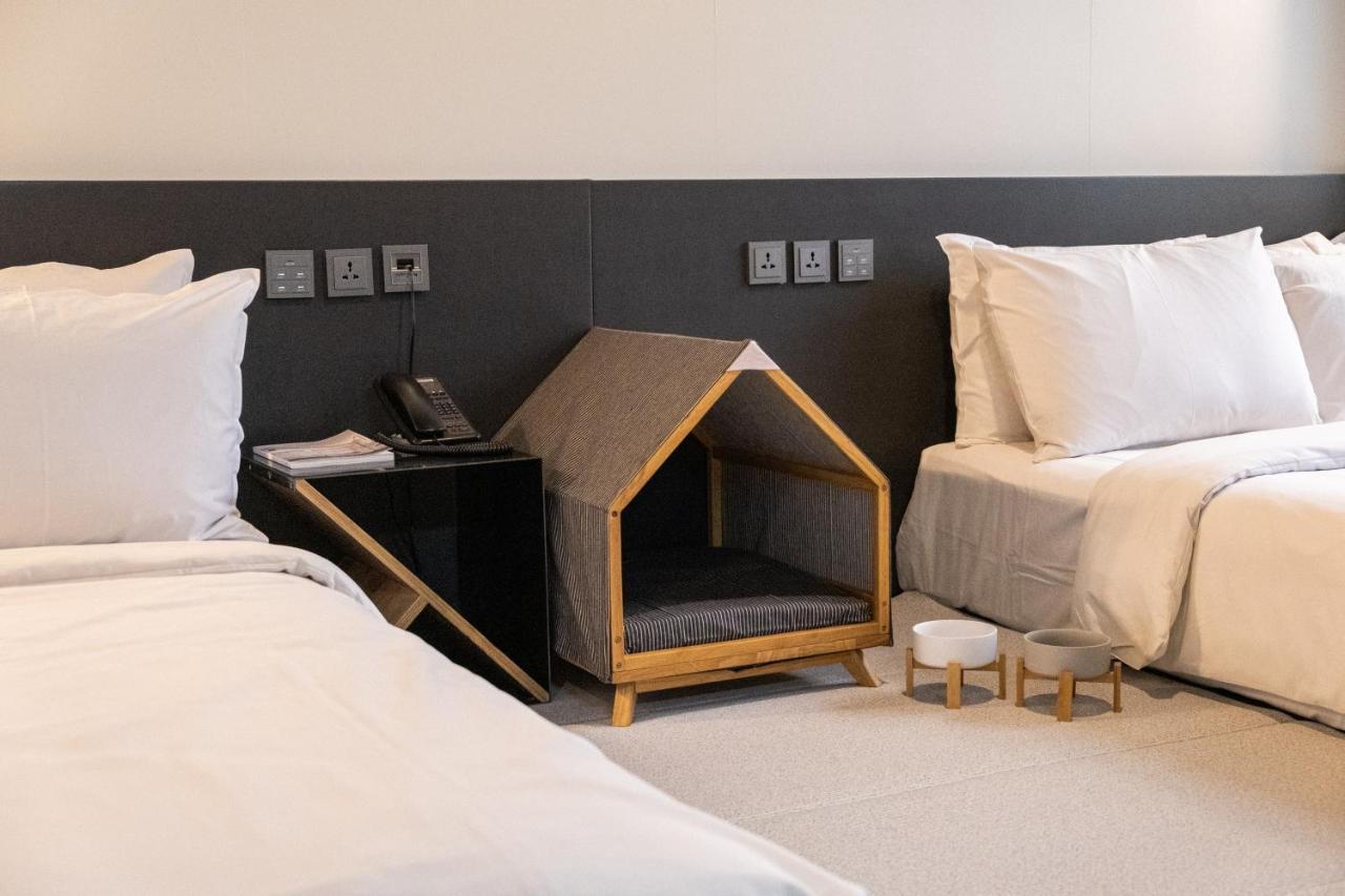 Hotel Cappuccino Seoul Bagian luar foto