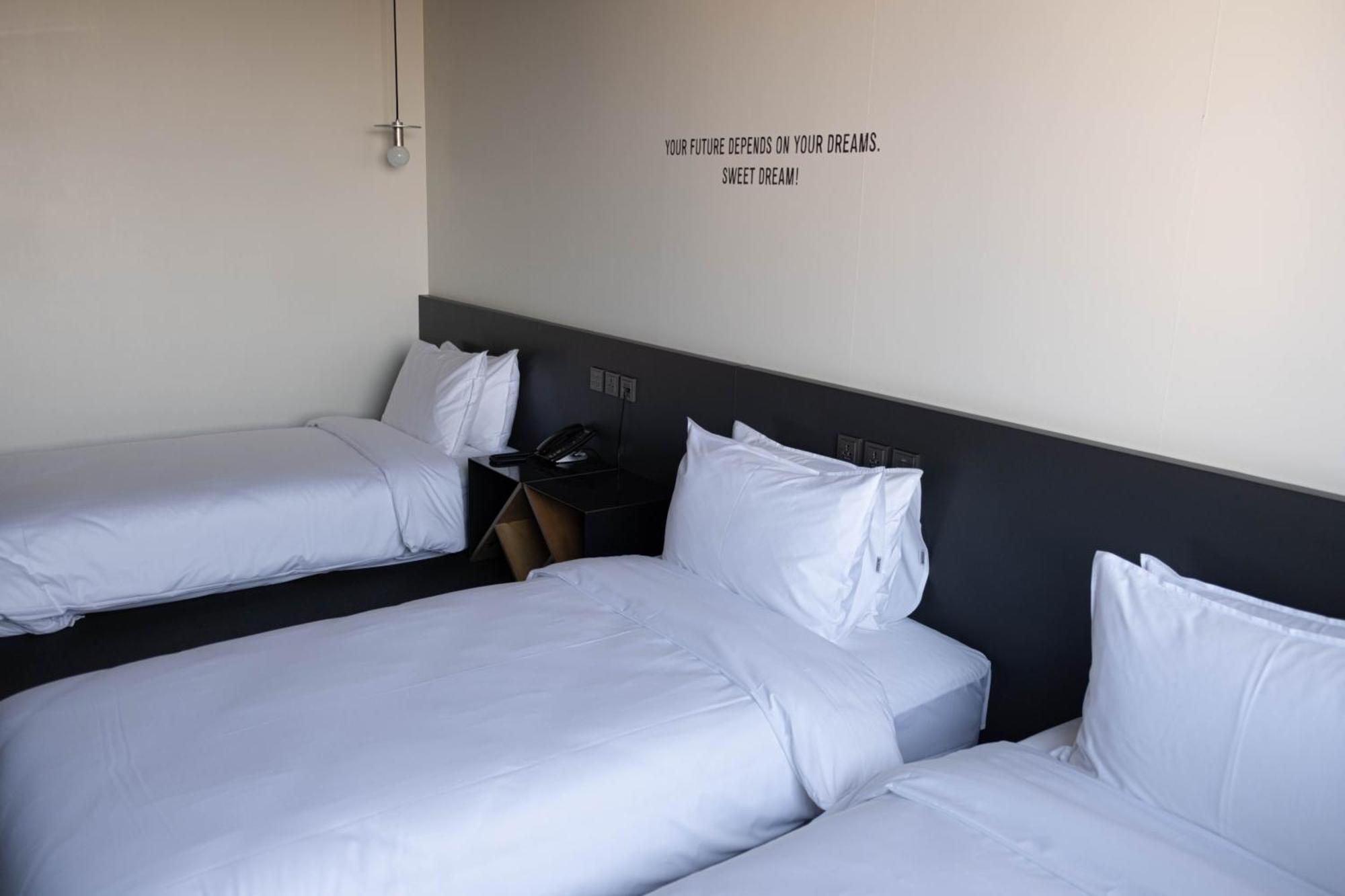 Hotel Cappuccino Seoul Bagian luar foto