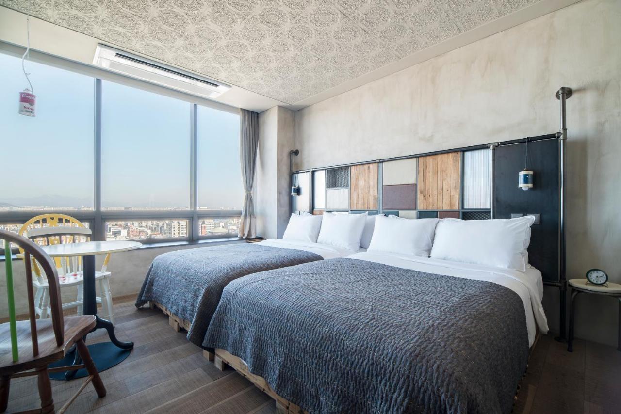 Hotel Cappuccino Seoul Bagian luar foto